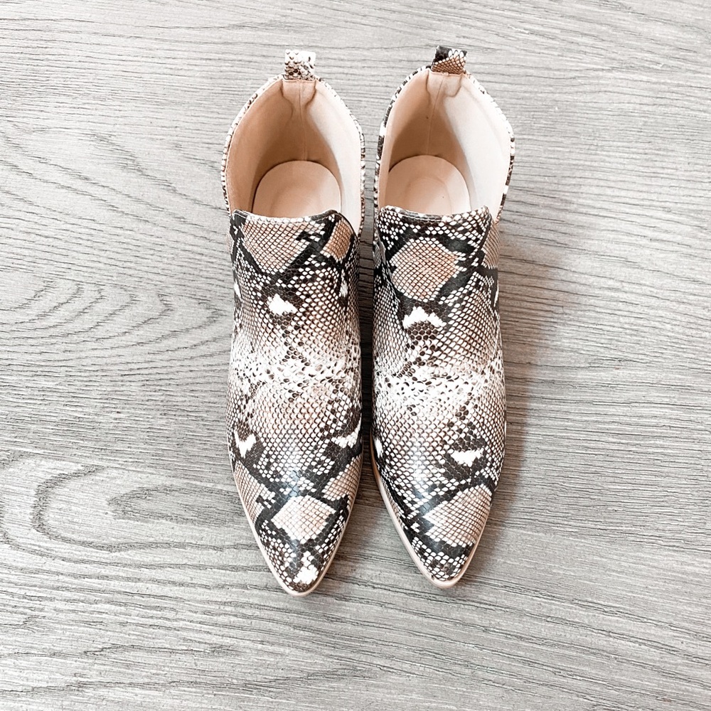 Snake Skin Booties Size 8 NEVER WORN